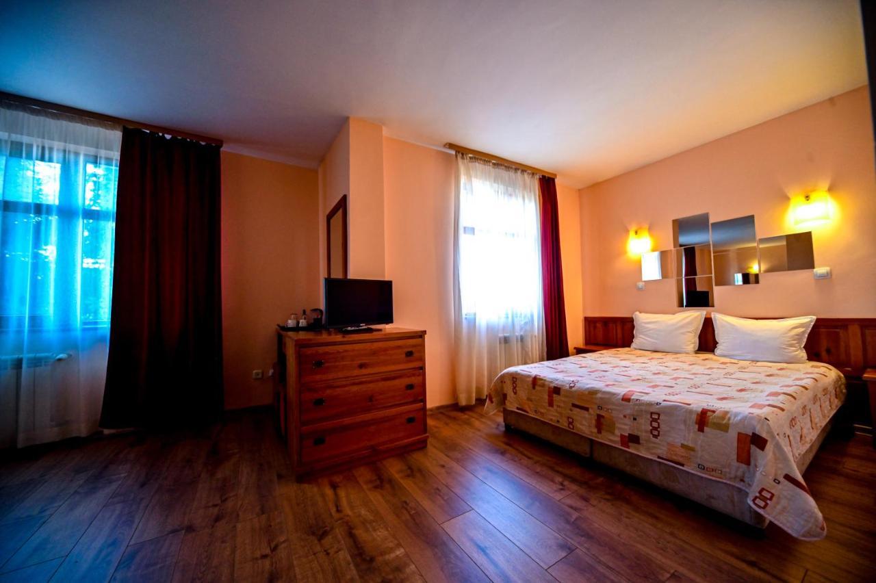 Family Hotel Bansko Sofia Bagian luar foto